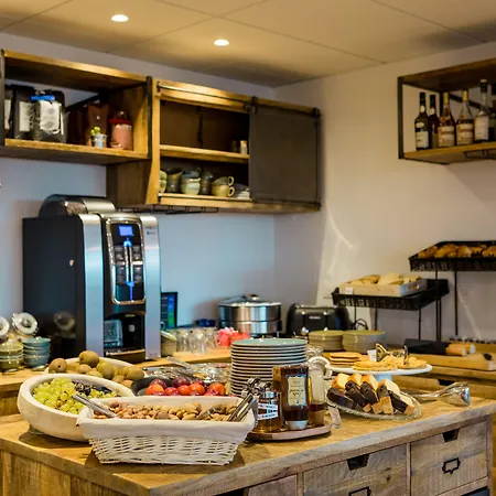 Hotel Hôtel&spa Face à La