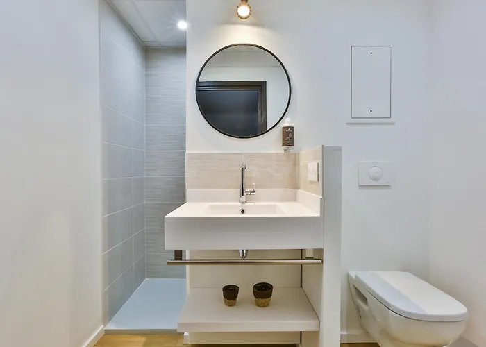 Hotel Hôtel&spa Face à La Merville-Franceville-Plage